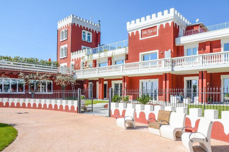 Hotel Villa Garuti Паденге-суль-Гарда Экстерьер фото