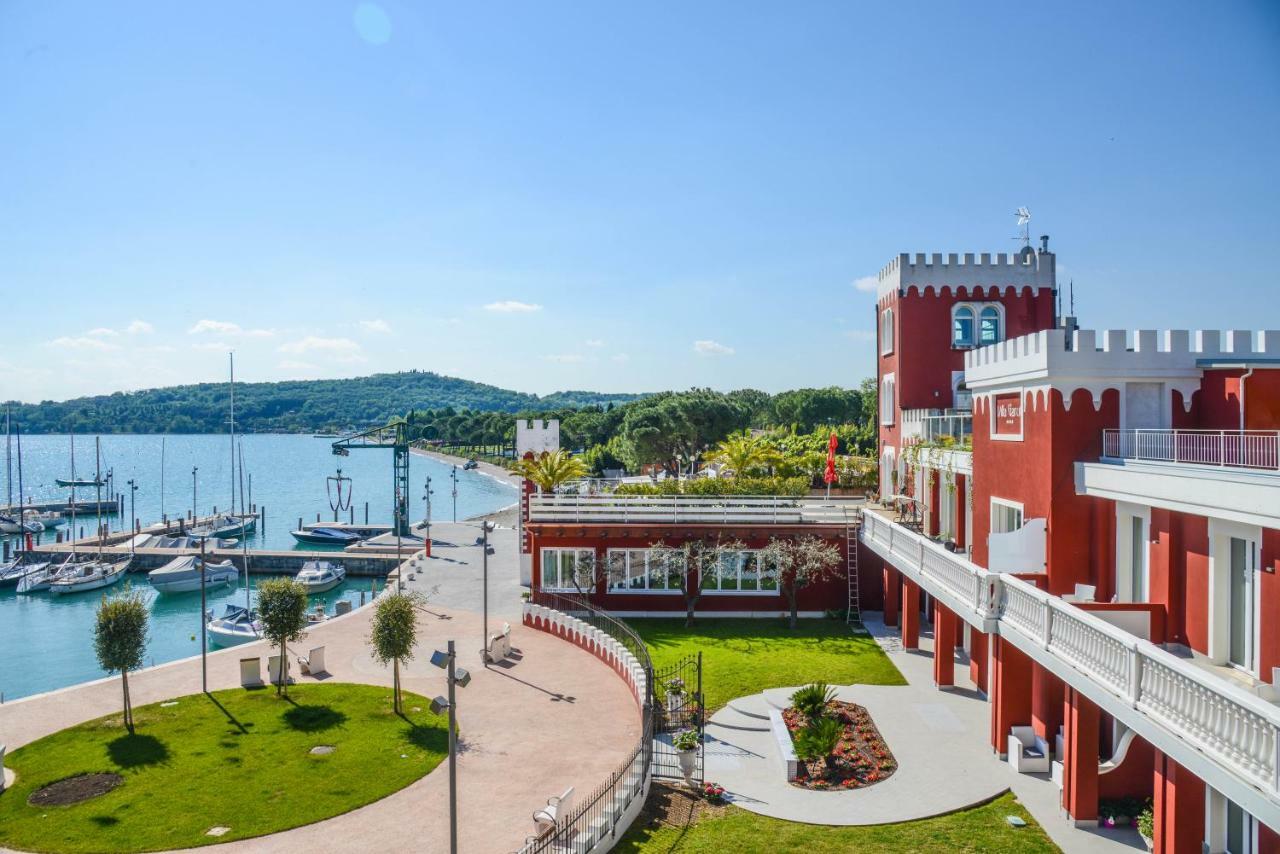 Hotel Villa Garuti Паденге-суль-Гарда Экстерьер фото